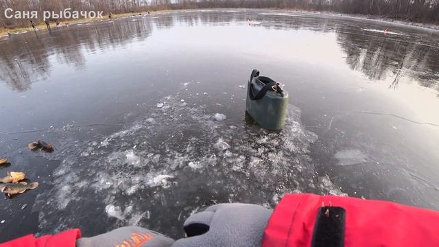 Зимняя ловля ротана жерлицами. Открытие 2019-2020 года. смотреть онлайн