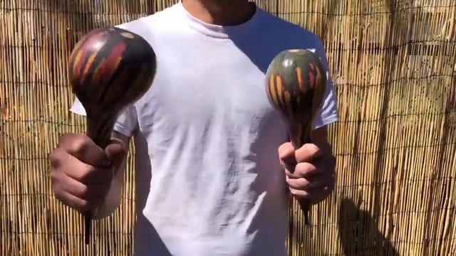 Gourd Maracas смотреть онлайн