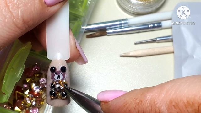 Мой Самый Красивый Дизайн Ногтей из Страз.Такая красота получаеться?.Как нарисовать Милых Зверюшек смотреть онлайн