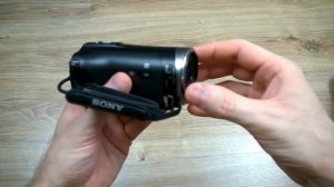 Видеокамера SONY HDR-CX330E