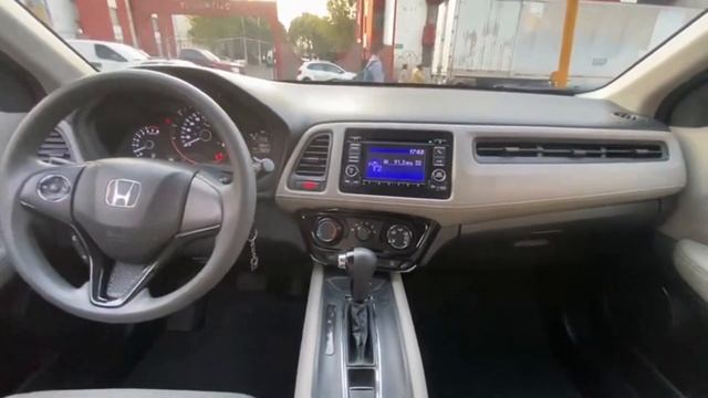 Honda HR-V 2017 1.8 Uniq Cvt смотреть онлайн