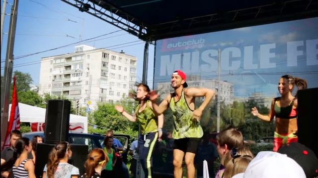 Автофестиваль «Muscle fest» в Торговом Центре «Муравей» на проспекте Ленина смотреть онлайн