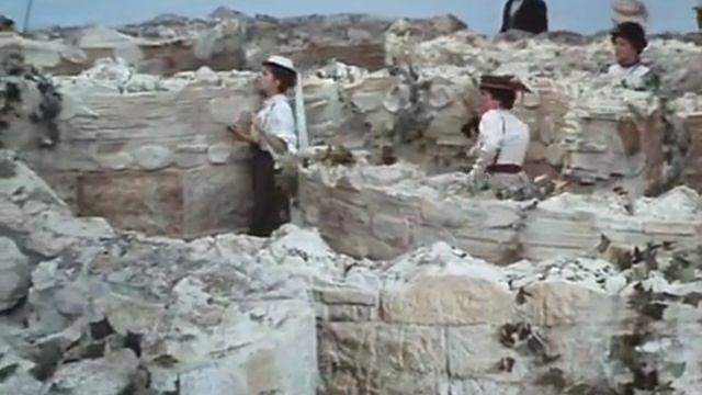 Диалог леди и джентльменов Трое в лодке не считая собаки смотреть онлайн