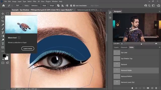 How to Apply Beautiful Eye Makeup in Photoshop смотреть онлайн