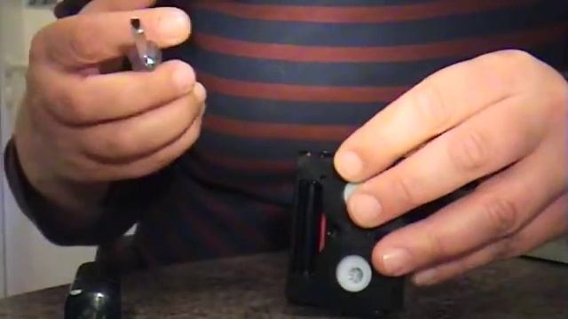 Broken Sony Mini DV cassette смотреть онлайн