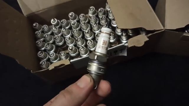 Свечи на мото СССР. А11 и А17В. смотреть онлайн