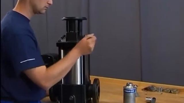 CR, CRI, CRN 10, 15, 20 IEC Grundfos Сервис смотреть онлайн