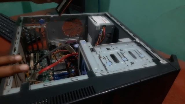 No Signal in Monitor || No Display in Computer || Computer power on but no display смотреть онлайн
