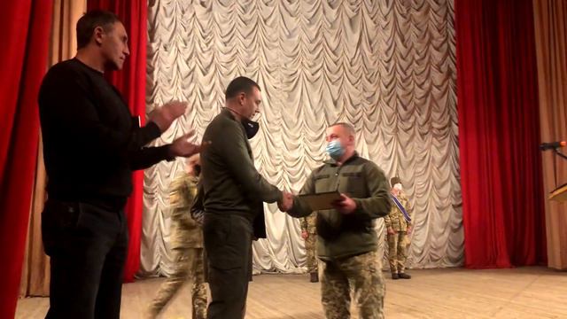 Награждение Валерия Кондратьева и Валерия Гуляева смотреть онлайн
