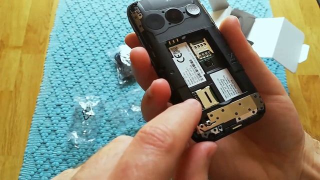 Alcatel 2019G Senior Unboxing