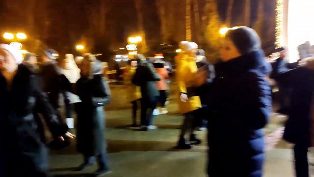 БIЛЬШЕ МIЖ НАМИ РОЗЛУК НЕ БУДЕ!🕺💃👍/ТАНЦЫ В ПАРКЕ ГОРЬКОГО ХАРЬКОВ ЯНВАРЬ 2022 смотреть онлайн