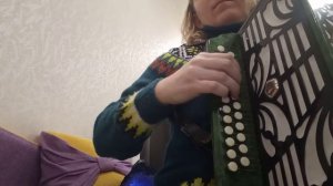 Изгиб гитары жёлтой на гармони