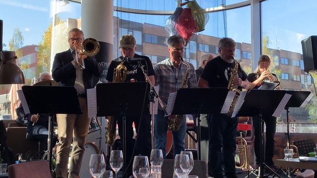 Umeå Live - Staffan Öberg Nonet "Flamingo" смотреть онлайн