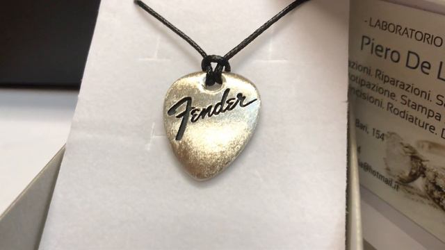 3D printable guitar pick with Fender engraved logo смотреть онлайн
