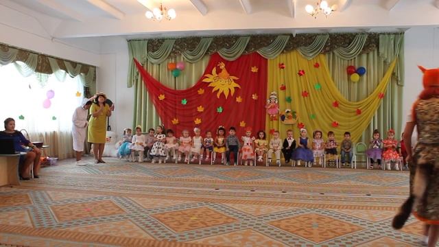 Осенний бал 2016 год. Светлячок. 1-ая младшая группа смотреть онлайн