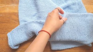 Летнее платье спицами для девочки 7-8 лет из хлопка.