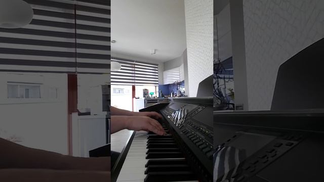 Никогда не надо грустить ) смотреть онлайн