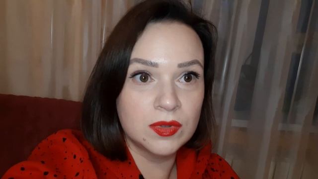 Собираемся в гости?Опять пироги?Эффект от маски?Готовимся к 8 марта?Подарки?Ярик сдал экзамен