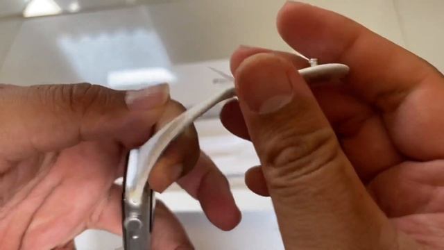 Unboxing แกะกล่อง Apple Watch Series 3 ปี 2021 ราคา 5,000 บาท น่าโดนมาก! смотреть онлайн