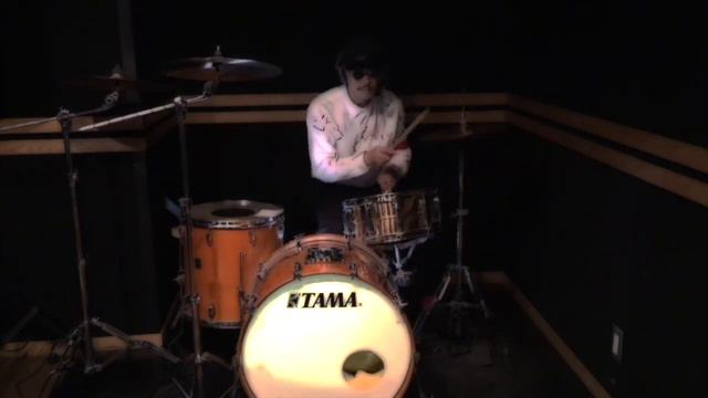 YMO初期の高橋幸宏(ユキヒロ)さん x Yellow Rose of Berkeley смотреть онлайн