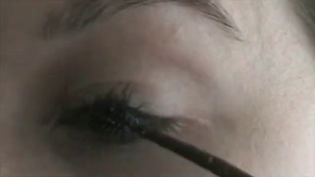 L'Oréal Telescopic Explosion Mascara aanbrengen смотреть онлайн
