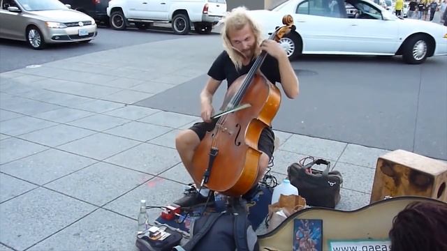 Топ 9 самых необычных уличных музыкантов смотреть онлайн