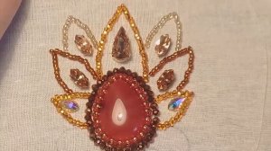 Бисероплетение. Урок 4. Установка страз и прохождение контурного шва.