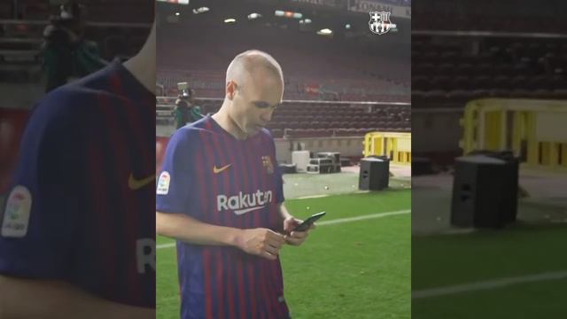 в этот день иньеста мыграл свой последний матч за барсу💙❤️ смотреть онлайн