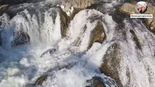 Успокаивающая музыка успокаивает нервную систему. Слушать непрерывно в течение 3 месяцев не надоест