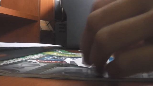 Шлем "хищник" своими руками (часть 1)Склейка из бумаги. смотреть онлайн