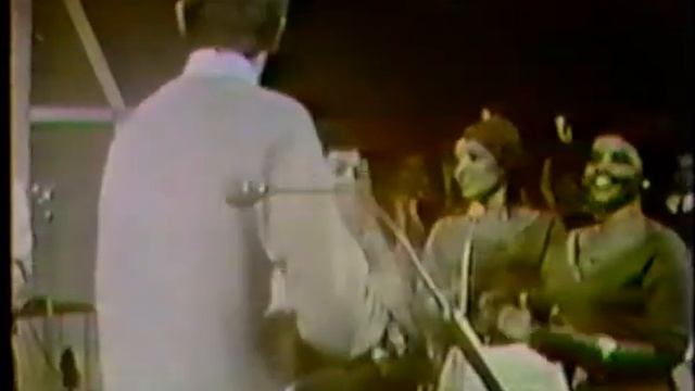 Cyril Davies All Stars with Long John Baldry and The Velvettes - Bo Diddley смотреть онлайн