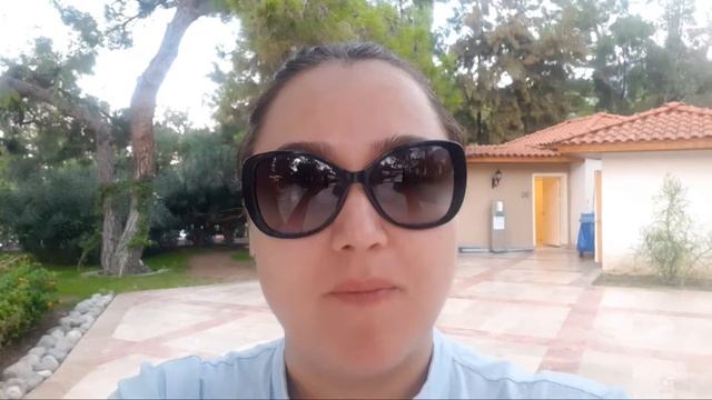 Первый раз в аэропорту/Куда идти в аэропорту/Что делать смотреть онлайн