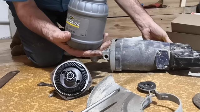 Смазал болгарку через 10 лет смотреть онлайн