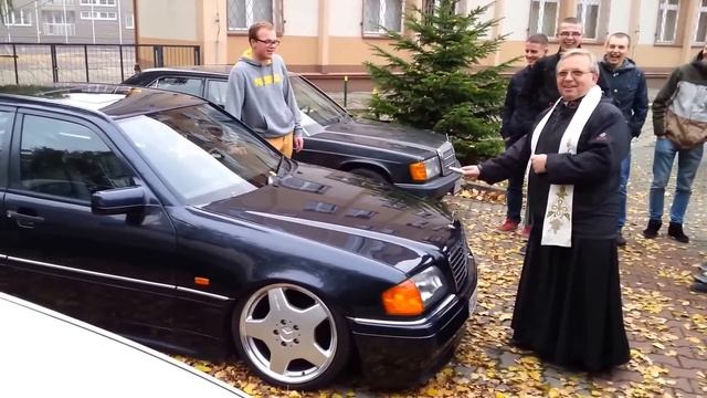 Szatan Mercedes c280 Air Ride Błogosławienie Gdańska Samochodówka ZSS Gdańsk Ks. Krzysztof Gidzińsk смотреть онлайн