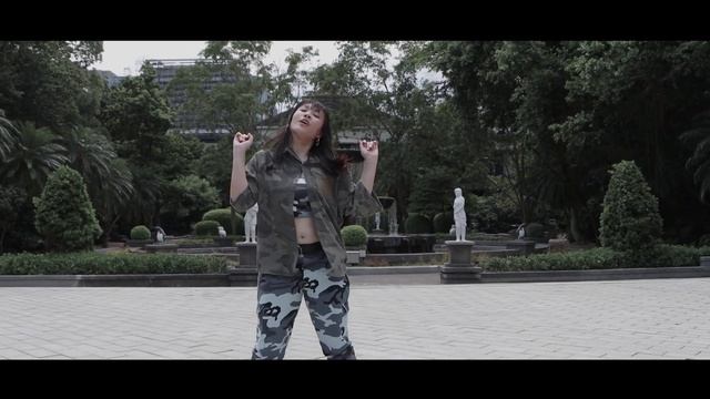 HWASA (화사) - Maria Dance Cover By Chiu