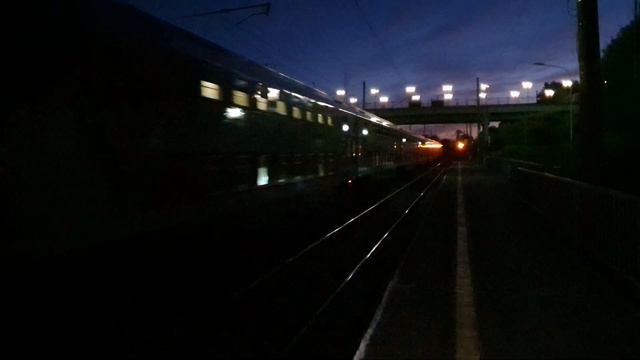 ЭП20-003 с поездом 26 Москва-Ижевск двухэтажный по платформа Городская Муром