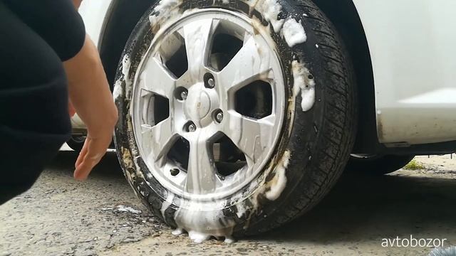 #1 - Тестируем средство очистки дисков и шин - Meguiar's G-9524. смотреть онлайн