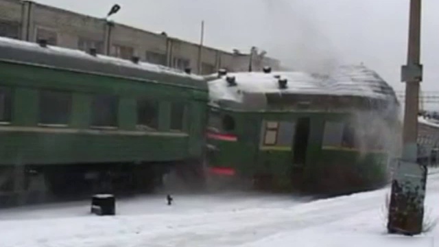 Краш-тест электрички смотреть онлайн