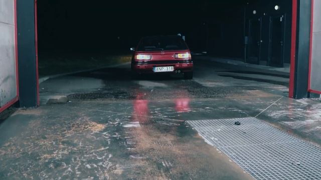 Bagged 3gen Honda Accord Aerodeck and Honda CRX Nightride [4K] смотреть онлайн