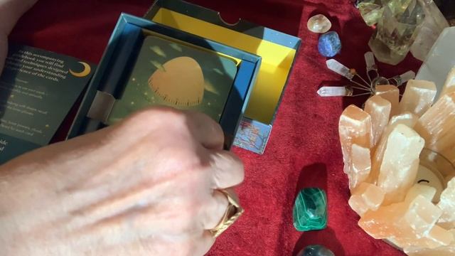 DREAM RITUAL ORACLE CARDS - created by Theresa Cheung; illustrated by Noelle.T смотреть онлайн