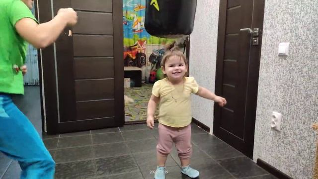 Тестируем грушу (Январь 2022г.) смотреть онлайн