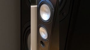 Canton Gle 470.2 Bass Test