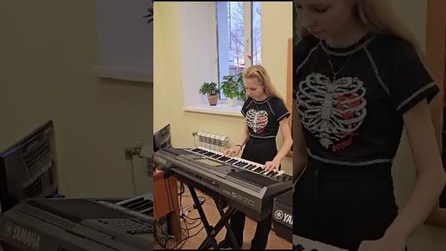 М. Протасов - «В деревню к бабушке поеду». Исполняет Сверкунова Эвелина