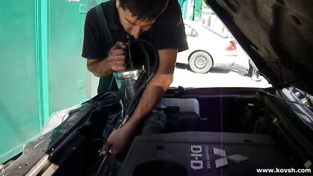 Чистка радиаторов на MITSUBISHI PAJERO 3.2 DiD смотреть онлайн