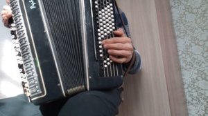 расположение нот и аккордов в левой руки баяна