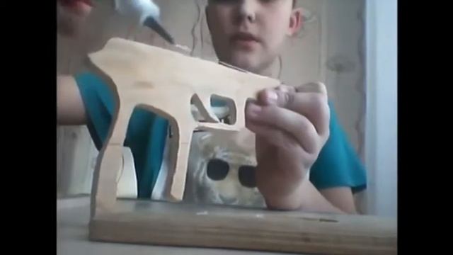 КАК СДЕЛАТЬ ПИСТОЛЕТ SIG P250 смотреть онлайн