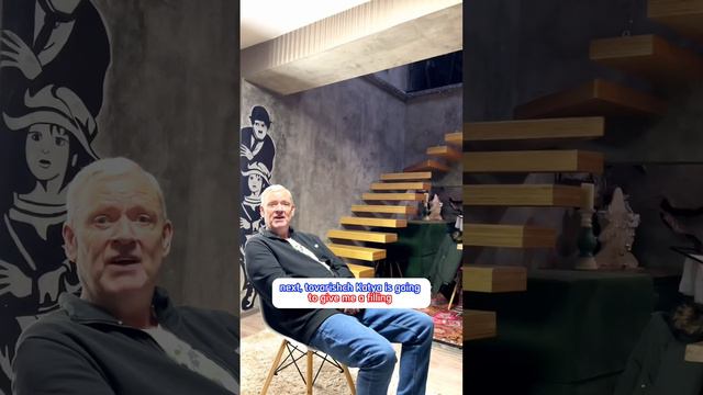 British teacher goes to a dentist in Moscow смотреть онлайн