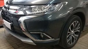 Вскрываем КАПОТ Mitsubishi Outlander за несколько секунд! 2020