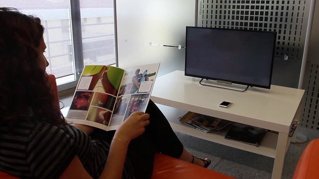 Medialab Barcelona - Multiscreen Poker game смотреть онлайн