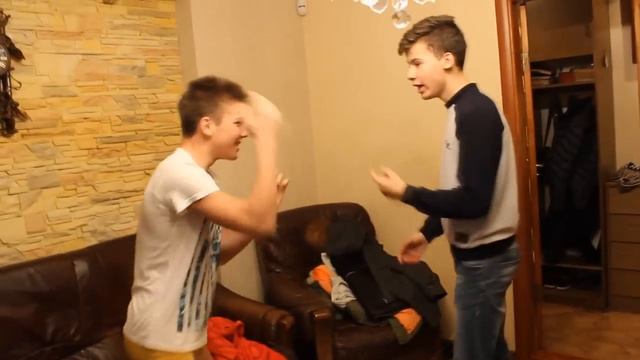 ПАША БУМЧИК VS КОТОВ , РАЗОБЛАЧЕНИЕ смотреть онлайн